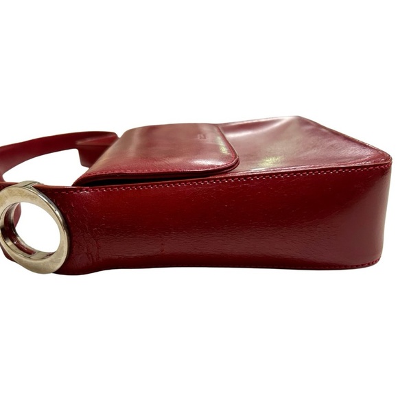 Vintage Oroton Red Leather Shoulder Bag with Silver Ring Detail - Picture 5 of 11
